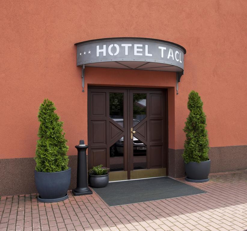 Hotel Tacl Holešov Eksteriør bilde